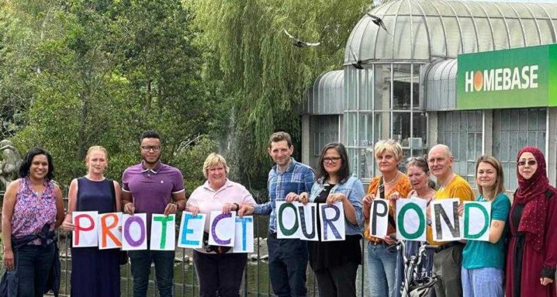 A picture of Janet MP with Cllrs Andre Bourne, Eva Stamirowski, James Royston, Natasha Burgess, Mark Ingleby and Oana Olaru as well as local campaigners holding a sign saying "Protect our Pond."