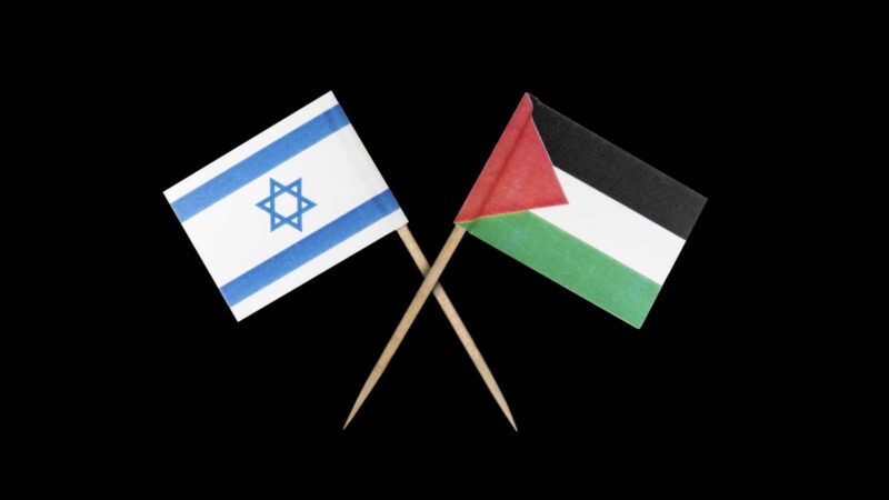 Image of the flags of Israel and Palestine